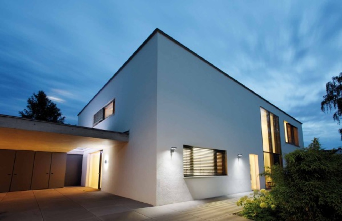 Außen­beleuchtung bei Freiberger Energie-u.Gebäudetechnik GmbH in Moosthenning